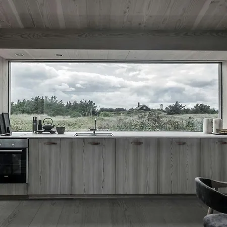 Tatil Evi Architect-designed Gem On The Beachfront In